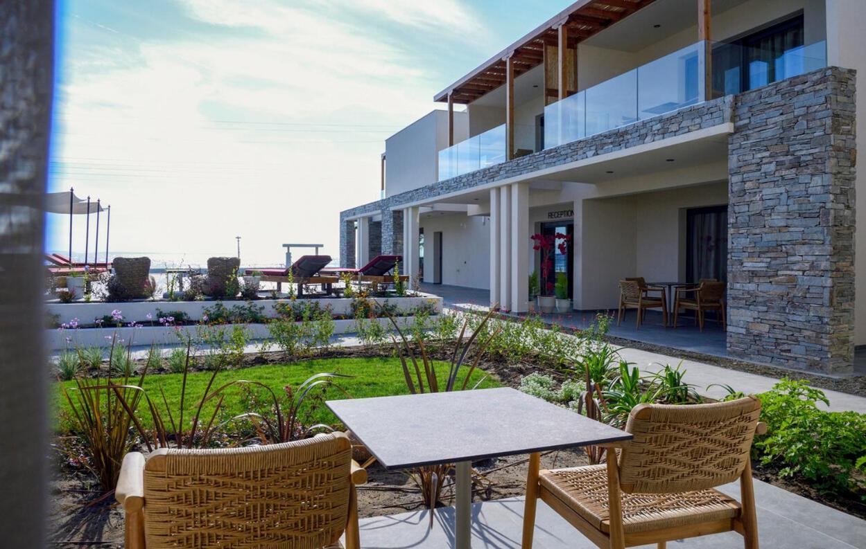 Amyntas Seafront Hotel Неос-Мармарас Екстер'єр фото