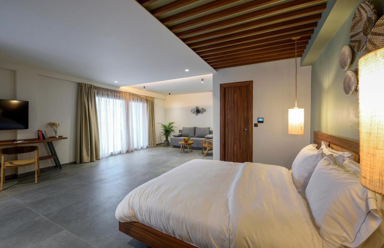 Amyntas Seafront Hotel Неос-Мармарас Екстер'єр фото